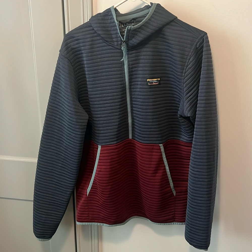 LLBean Men’s Airlight Half Zip with Hood - M Tall